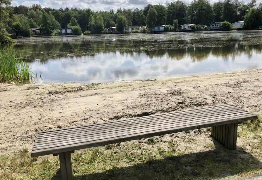 Landzicht Natuur Rust En Ruimte Oosterwolde  Eksteriør billede